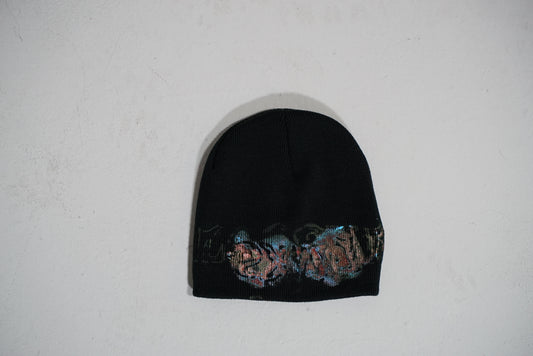 Loose Links Reversible Abstract Beanie